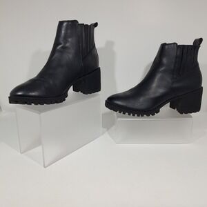 Banana‎ Republic Womens Black Lug Sole Chelsea Boots Chunky Heel Size 8.5